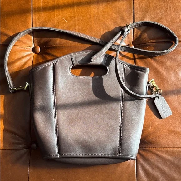 Coach Crossbody Bag - Picture 1 of 10